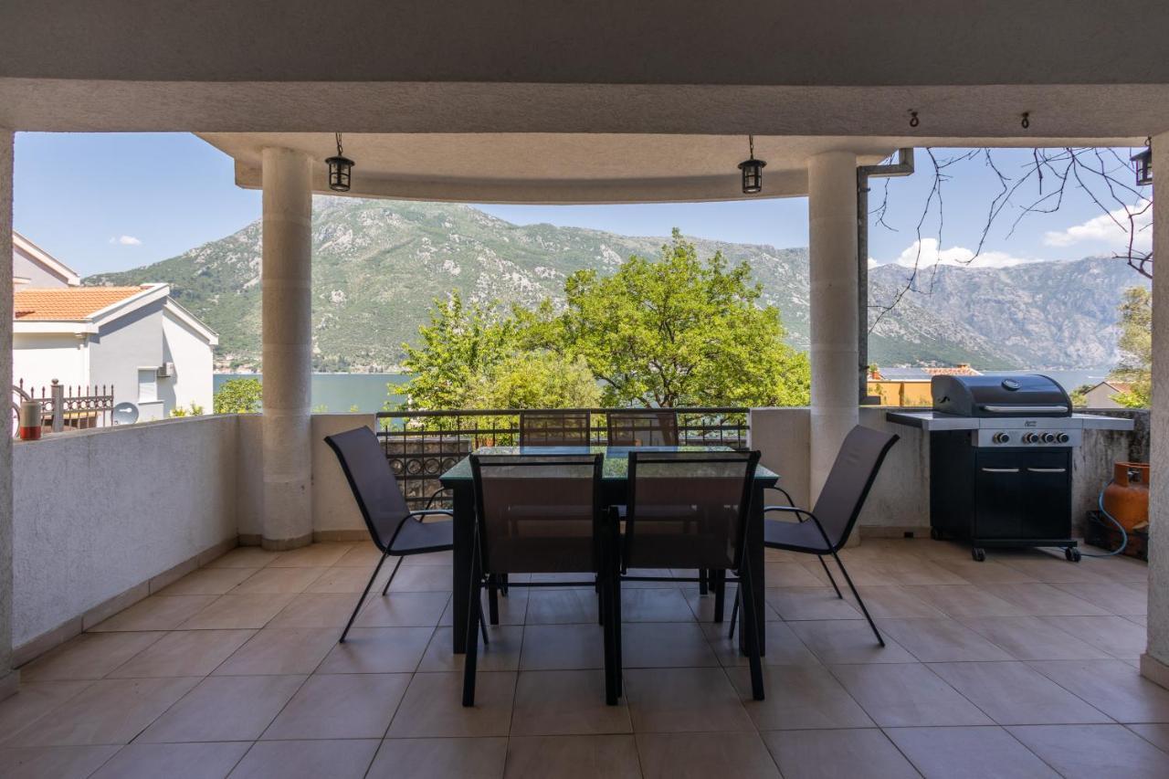Ana Apartment Kotor Eksteriør bilde