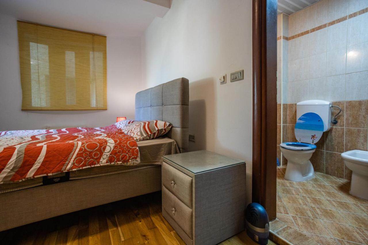 Ana Apartment Kotor Eksteriør bilde